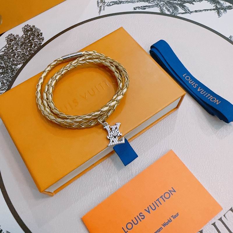 LV Bracelet 11yxx130 (4)