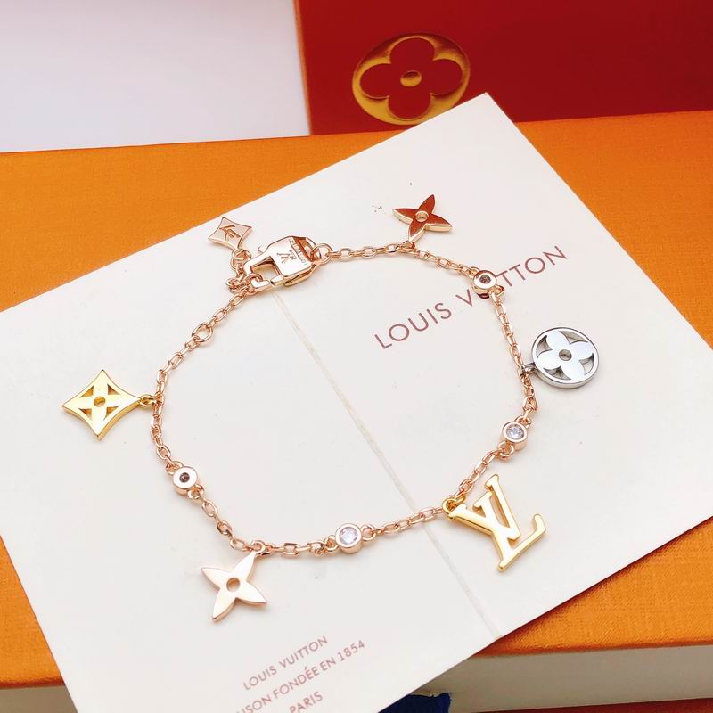 LV Bracelet 11yxx132 (4)