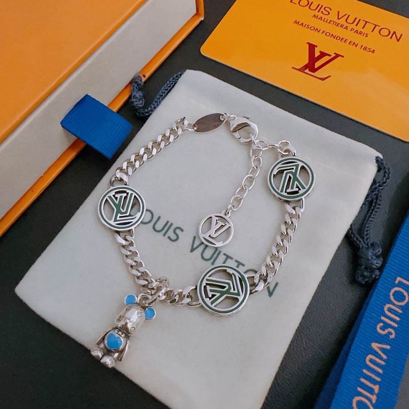 LV Bracelet 11yxx135 (3)