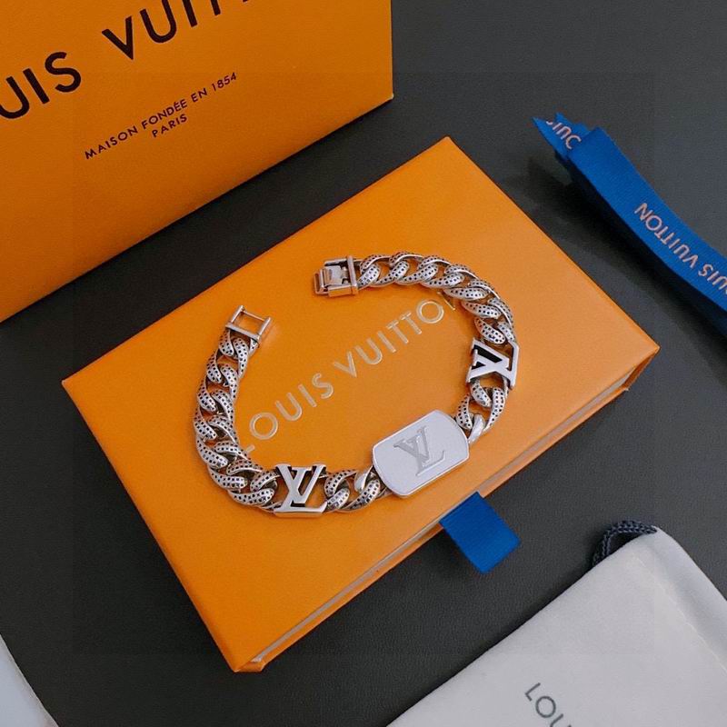 LV Bracelet 11yxx15 (4)