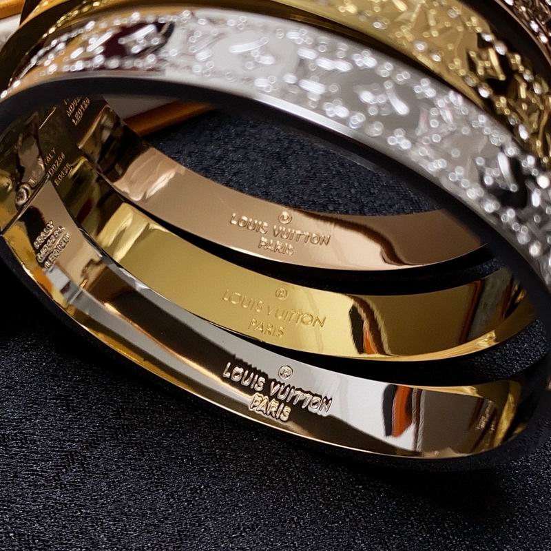 LV Bracelet 11yxx156 (3)