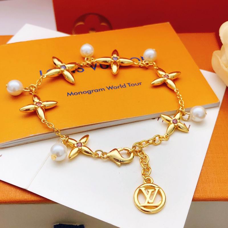LV Bracelet 11yxx160 (6)