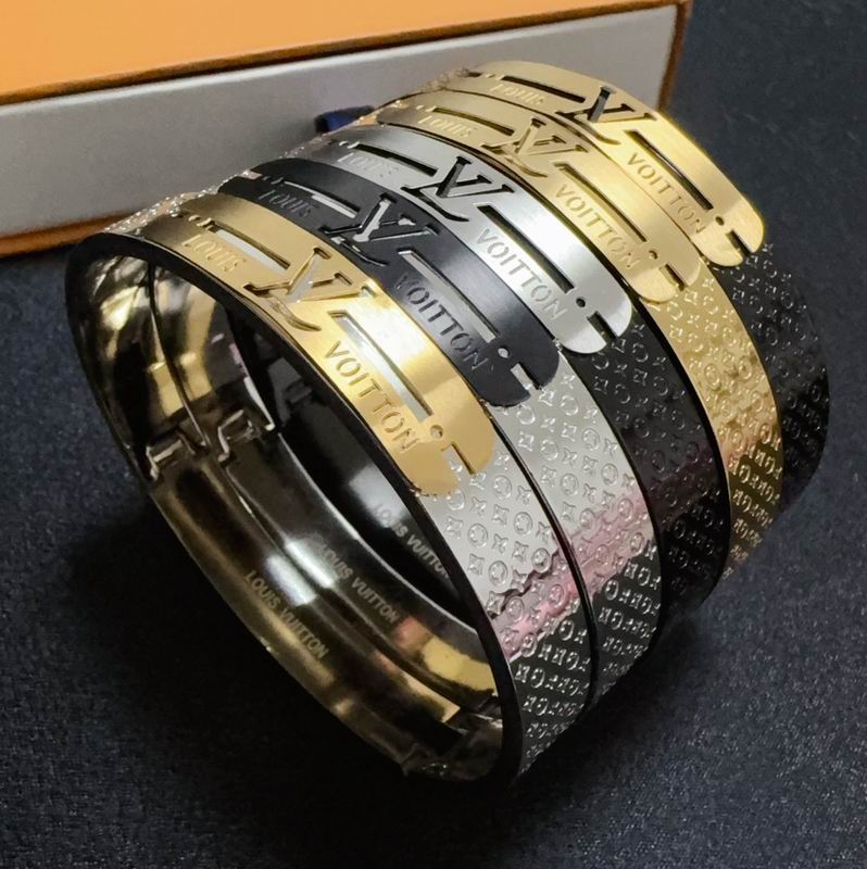 LV Bracelet 11yxx161 (7)