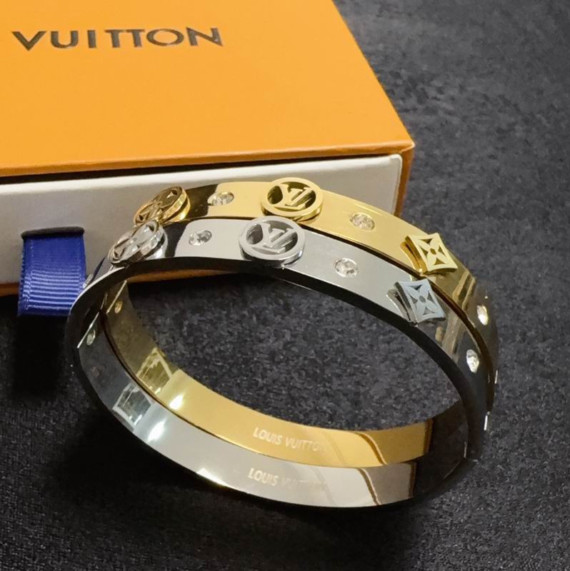 LV Bracelet 11yxx162 (5)