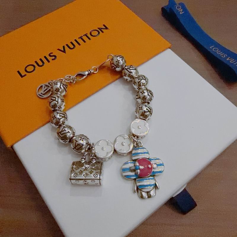 LV Bracelet 11yxx171 (5)