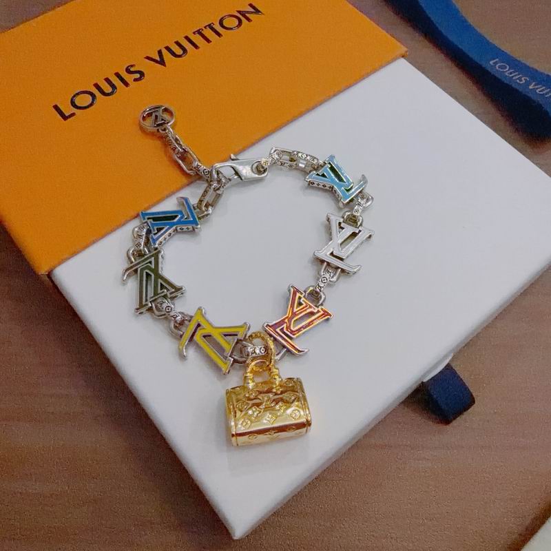 LV Bracelet 11yxx172 (4)