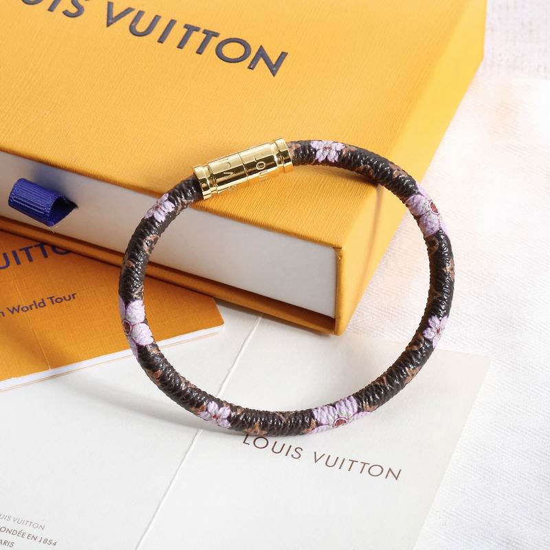 LV Bracelet 11yxx174 (3)