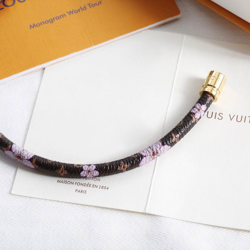 LV Bracelet 11yxx174 (4)