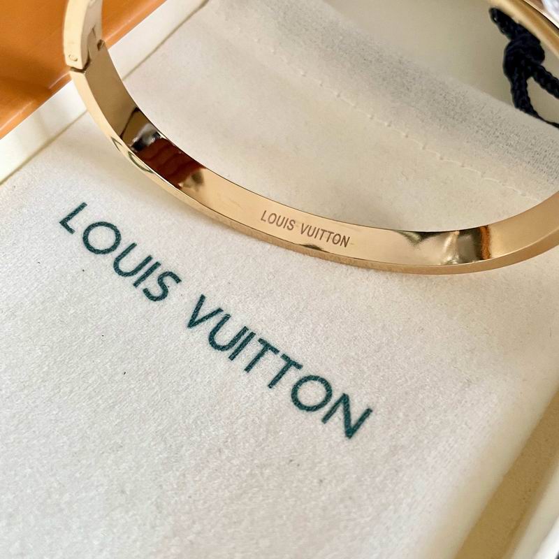 LV Bracelet 11yxx176 (4)