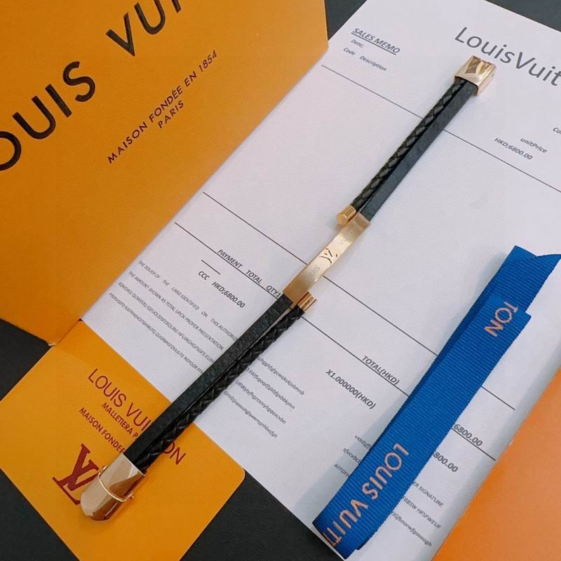 LV Bracelet 11yxx177 (6)