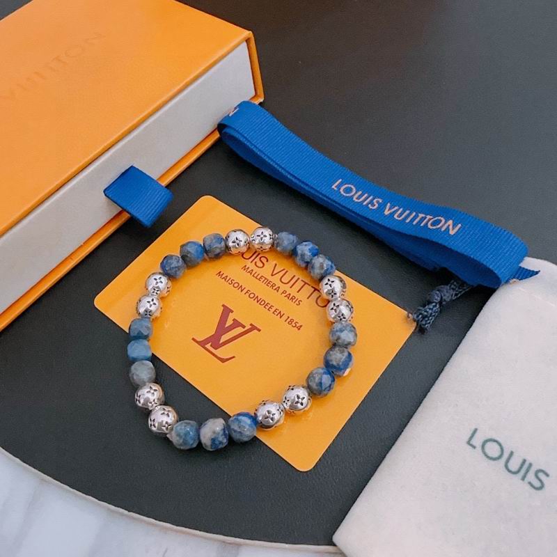 LV Bracelet 11yxx19 (4)