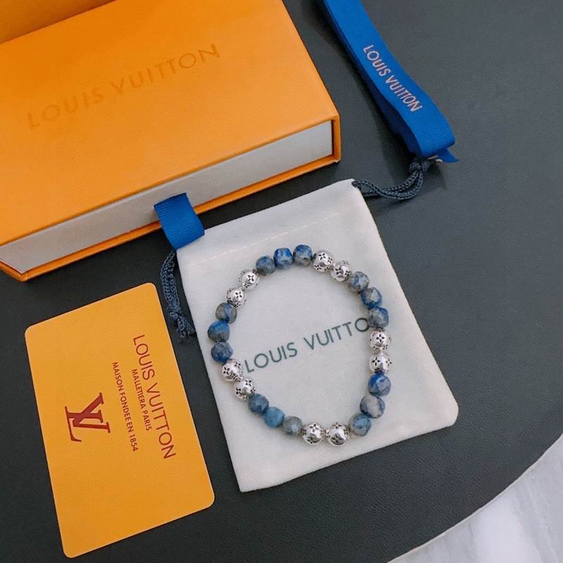 LV Bracelet 11yxx19 (5)