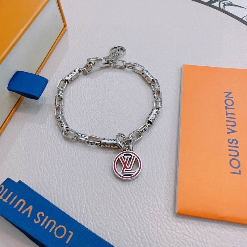 LV Bracelet 11yxx24 (3)