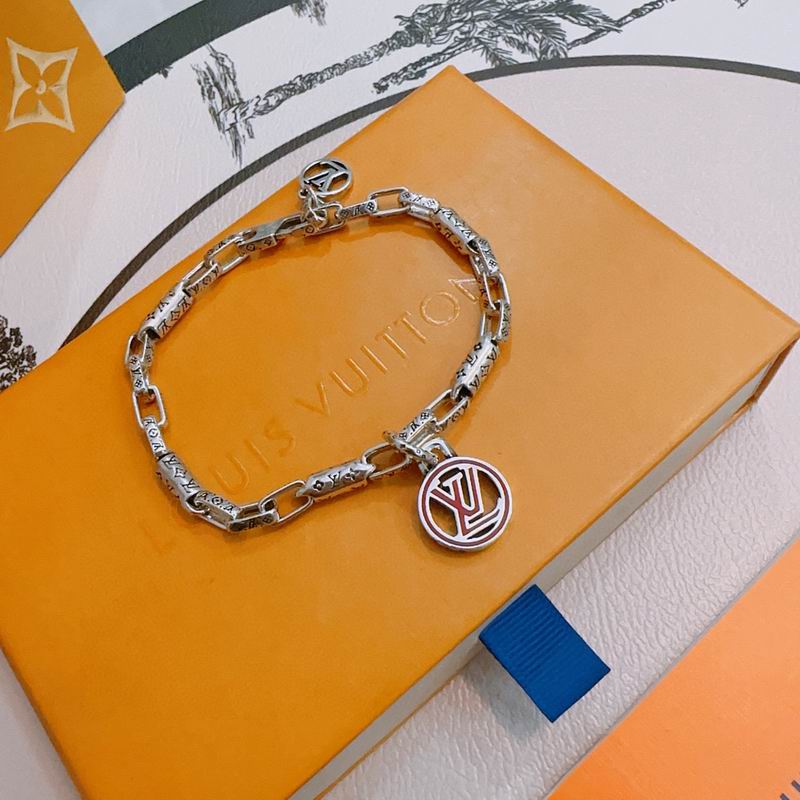 LV Bracelet 11yxx24 (4)