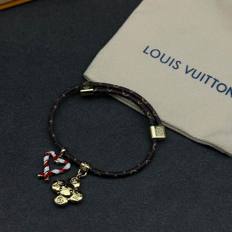 LV Bracelet 11yxx29 (5)