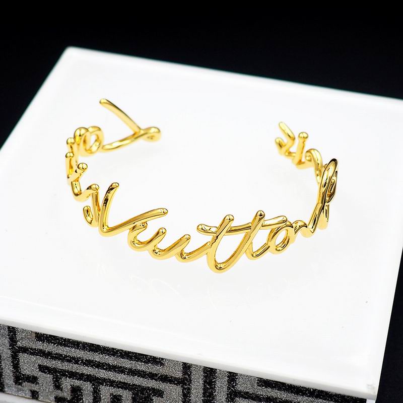 LV Bracelet 11yxx37 (12)