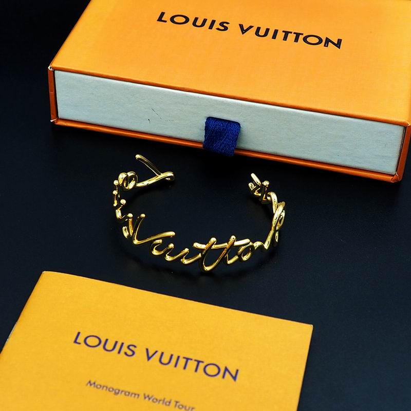 LV Bracelet 11yxx37 (2)