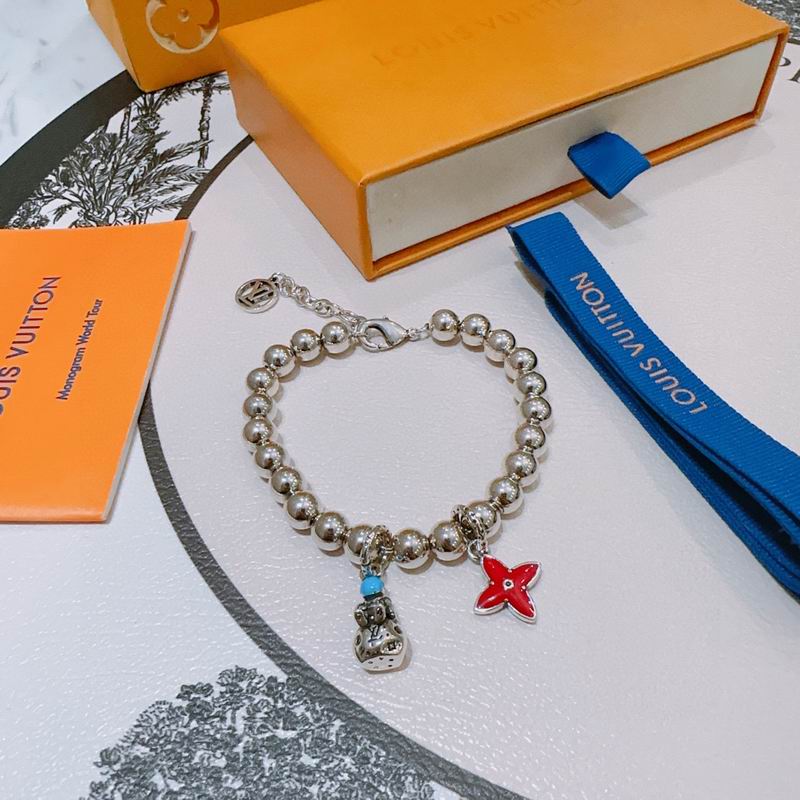 LV Bracelet 11yxx42 (5)