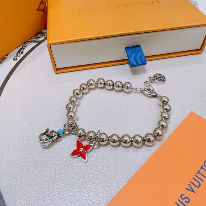 LV Bracelet 11yxx42 (7)