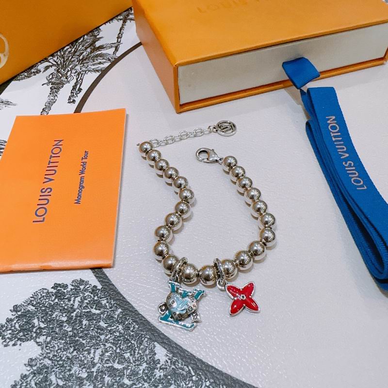 LV Bracelet 11yxx43 (2)