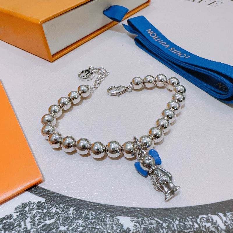 LV Bracelet 11yxx44 (2)