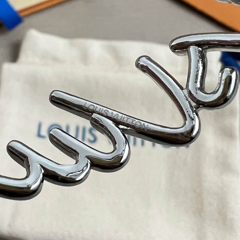 LV Bracelet 11yxx46 (6)
