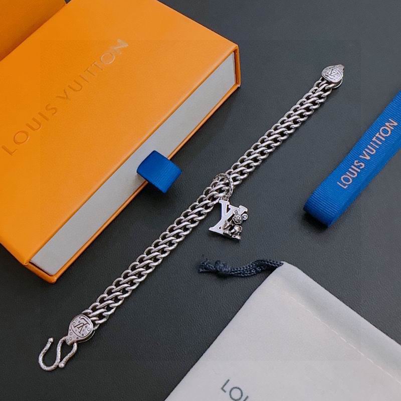 LV Bracelet 11yxx48 (2)