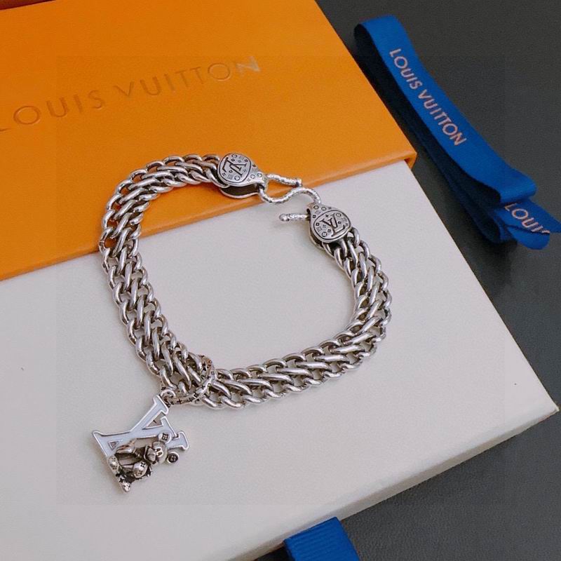 LV Bracelet 11yxx48 (6)