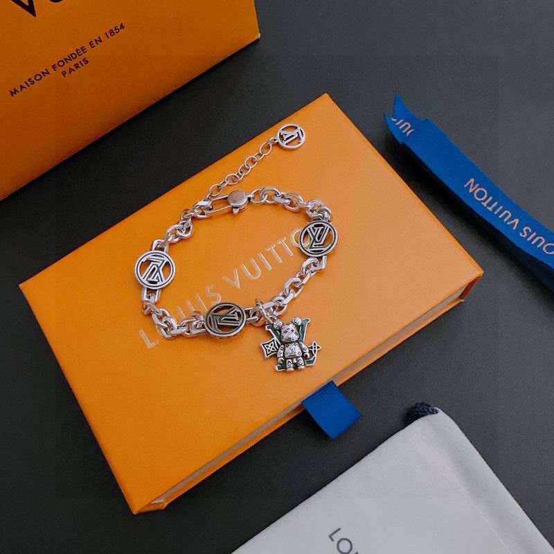 LV Bracelet 11yxx50 (6)