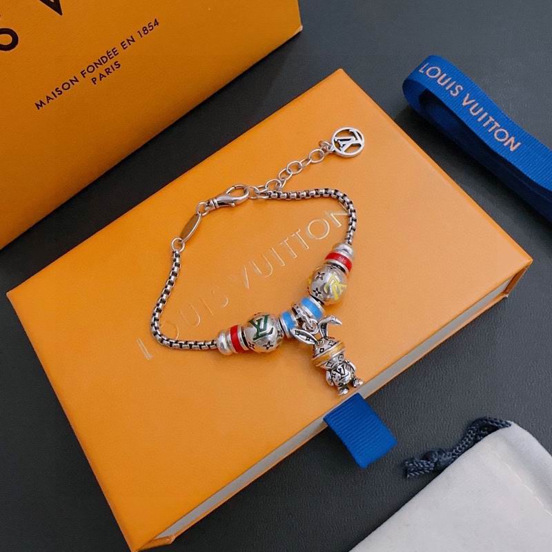 LV Bracelet 11yxx51 (4)