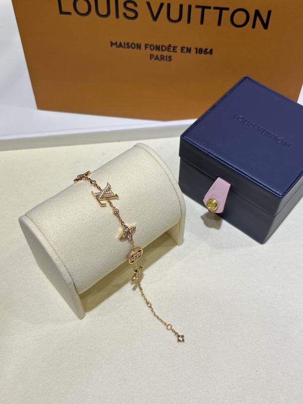 LV Bracelet 11yxx54 (5)