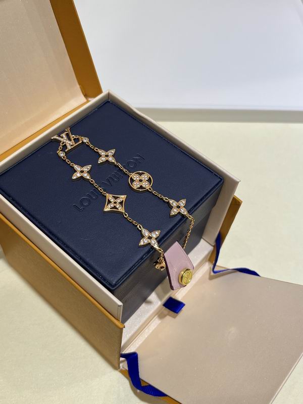 LV Bracelet 11yxx54 (6)