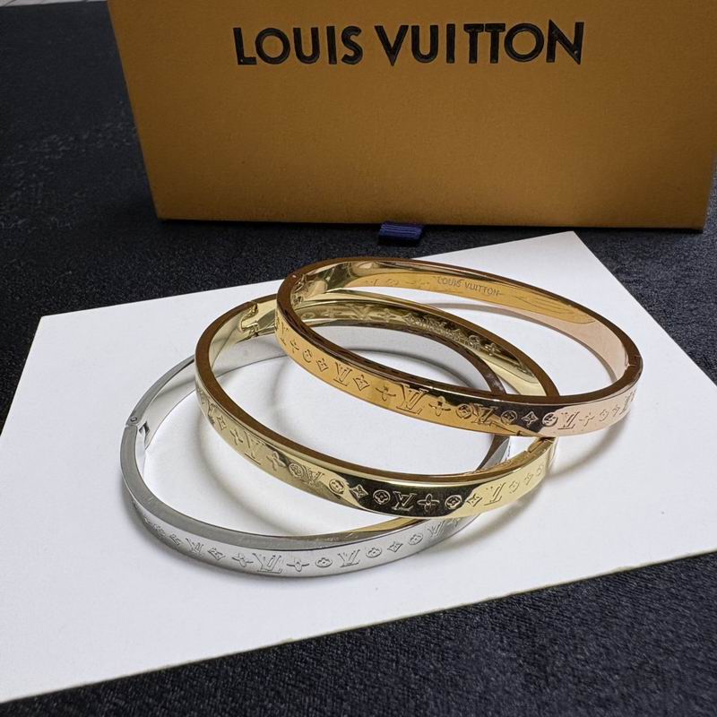 LV Bracelet 11yxx56 (6)