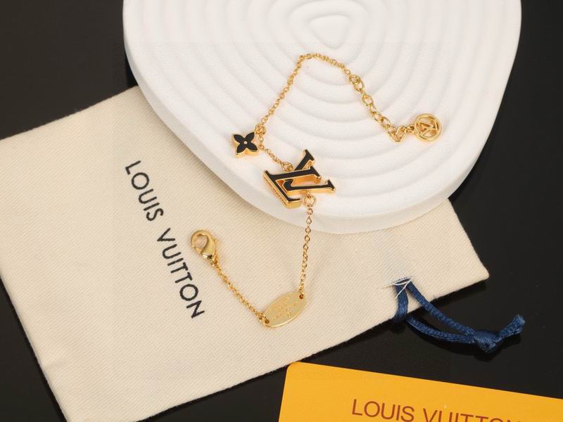 LV Bracelet 11yxx58 (3)