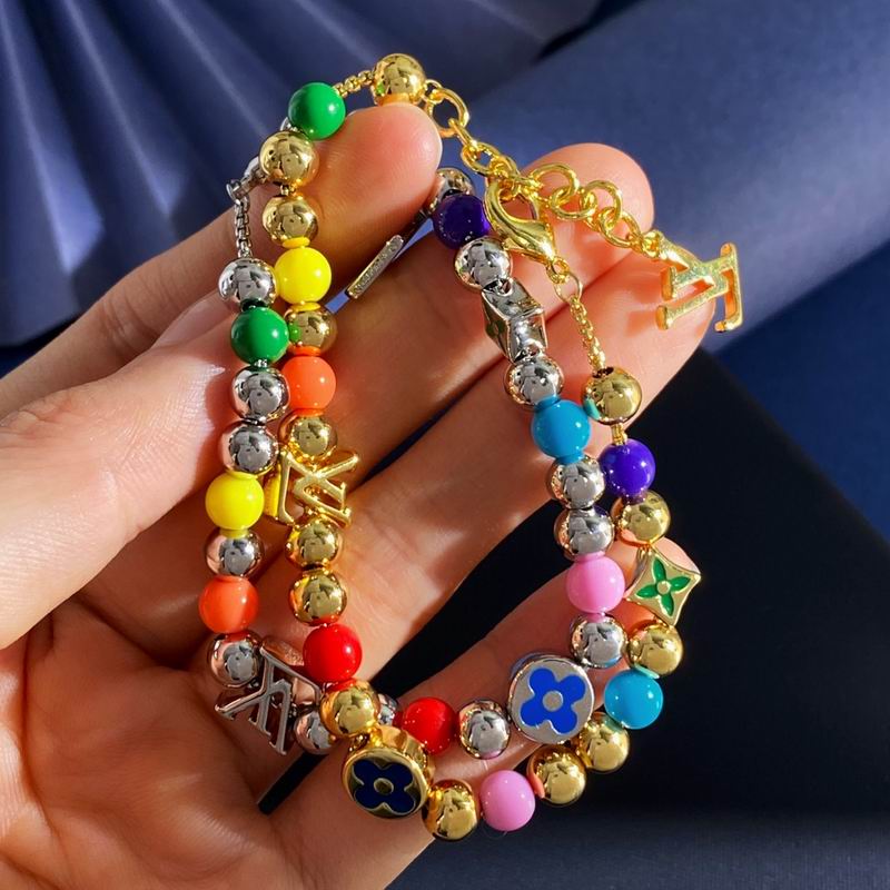 LV Bracelet 11yxx59 (6)