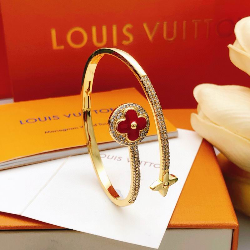 LV Bracelet 11yxx60 (23)