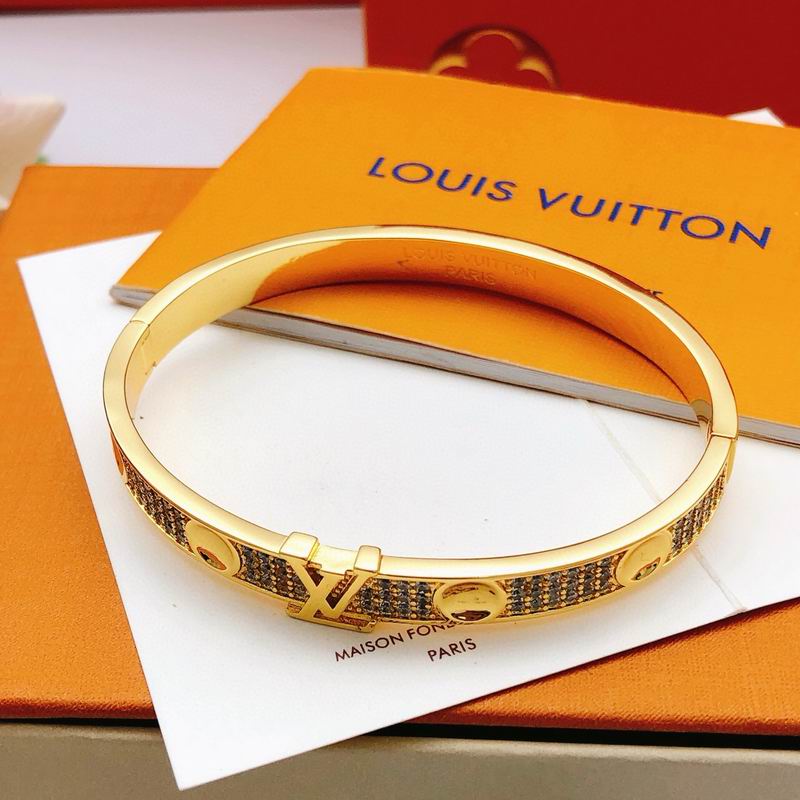 LV Bracelet 11yxx63 (5)