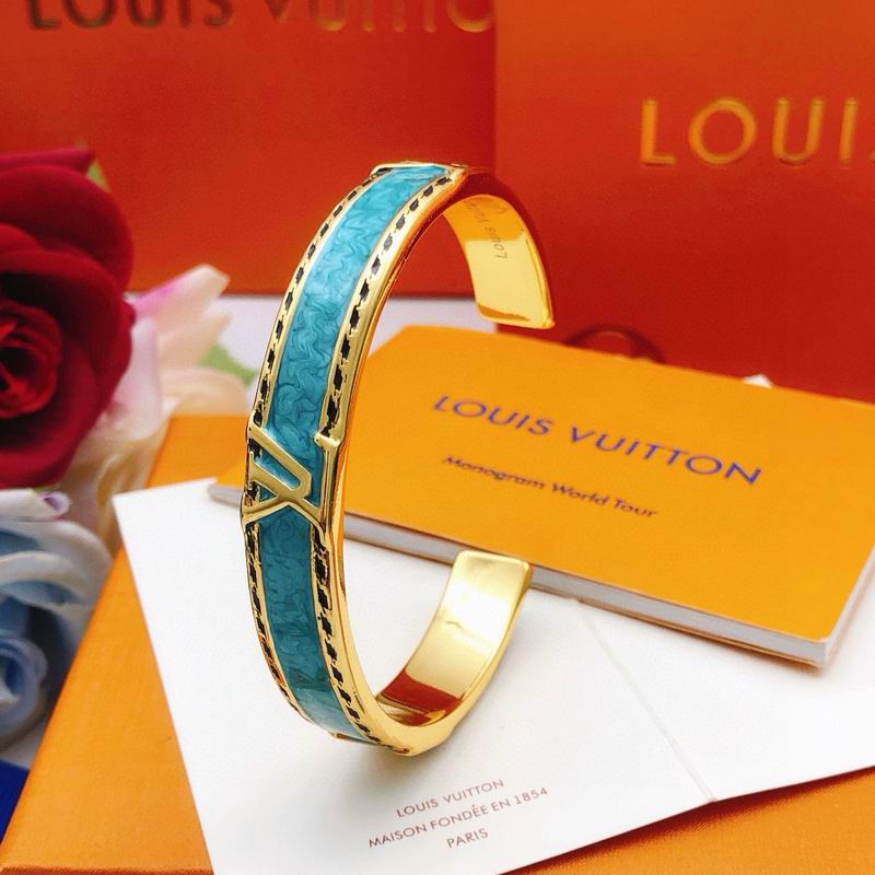 LV Bracelet 11yxx72 (2)