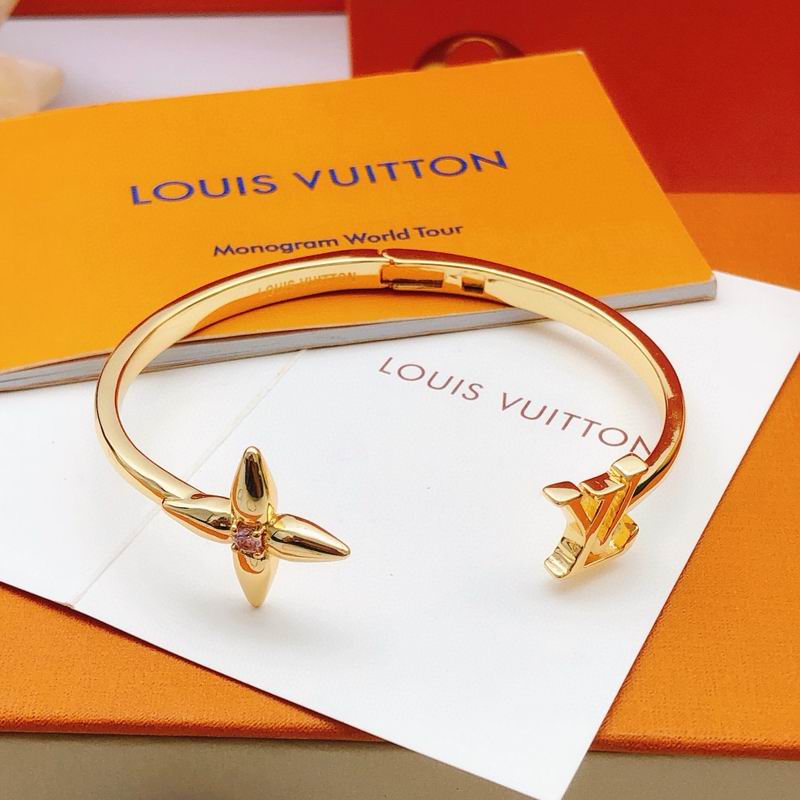 LV Bracelet 11yxx74 (17)