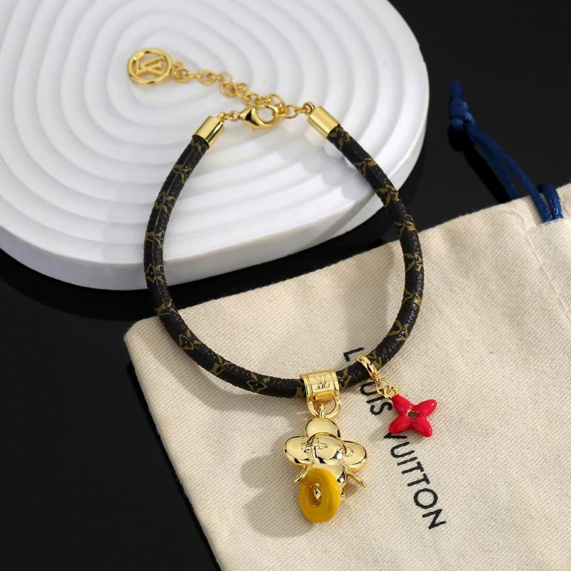 LV Bracelet 11yxx78 (1)