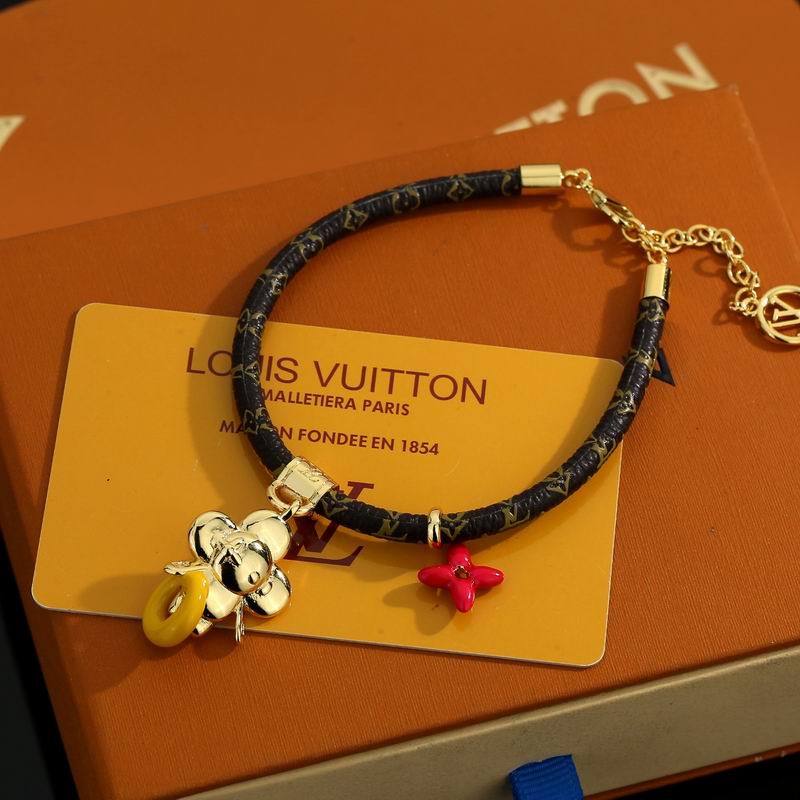LV Bracelet 11yxx78 (2)