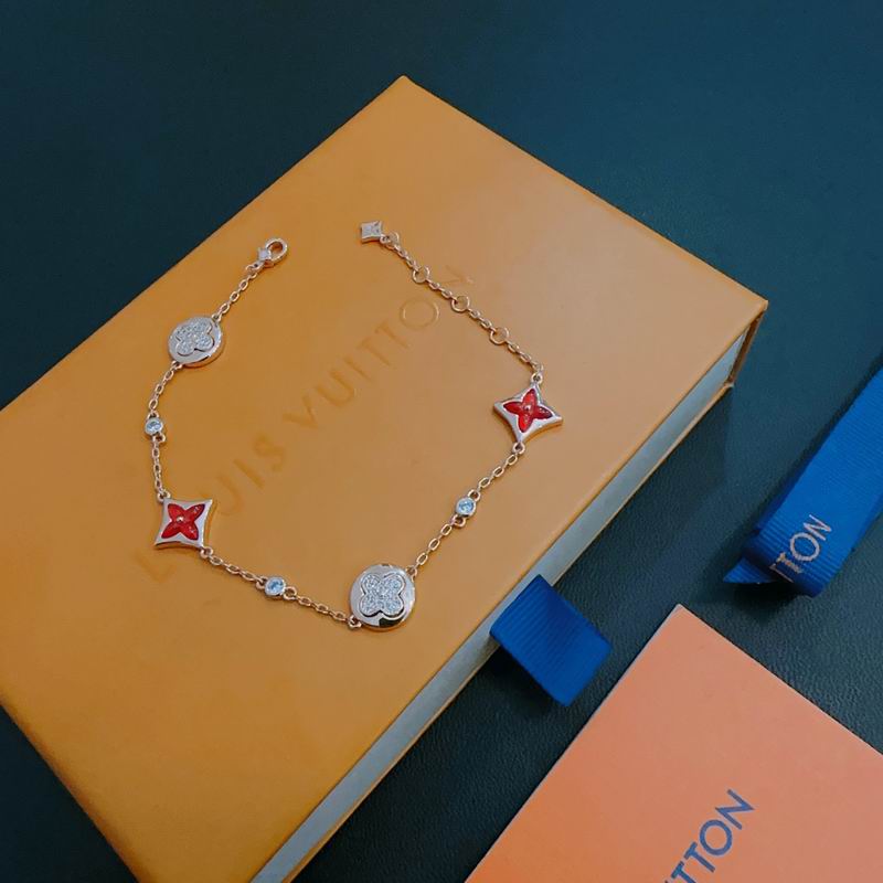 LV Bracelet 11yxx91 (5)