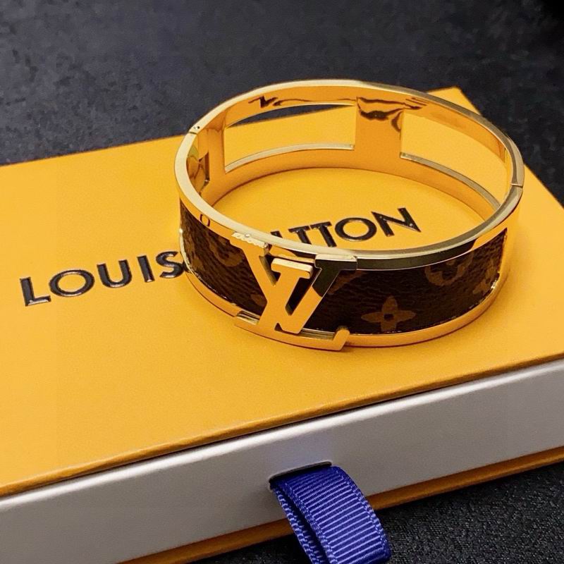 LV Bracelet 11yxx93 (3)