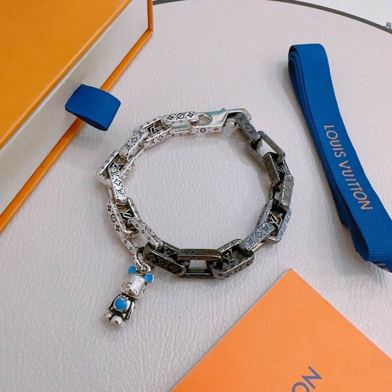 LV Bracelet 12yxx188 (6)