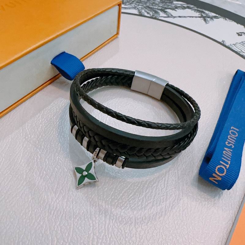 LV Bracelet 12yxx196 (3)
