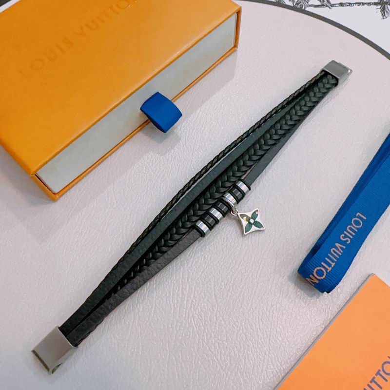LV Bracelet 12yxx196 (4)