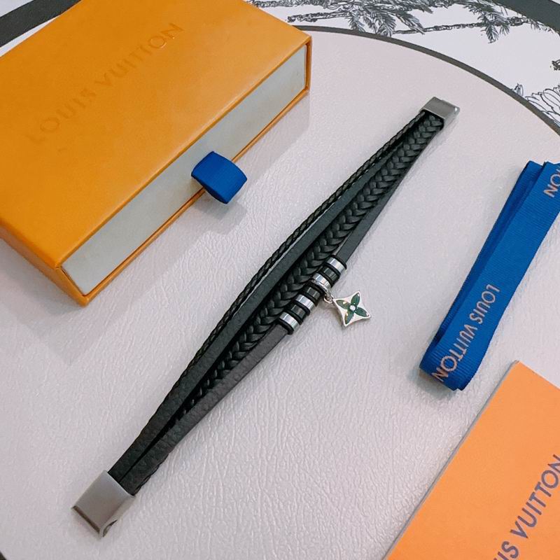 LV Bracelet 12yxx196 (5)