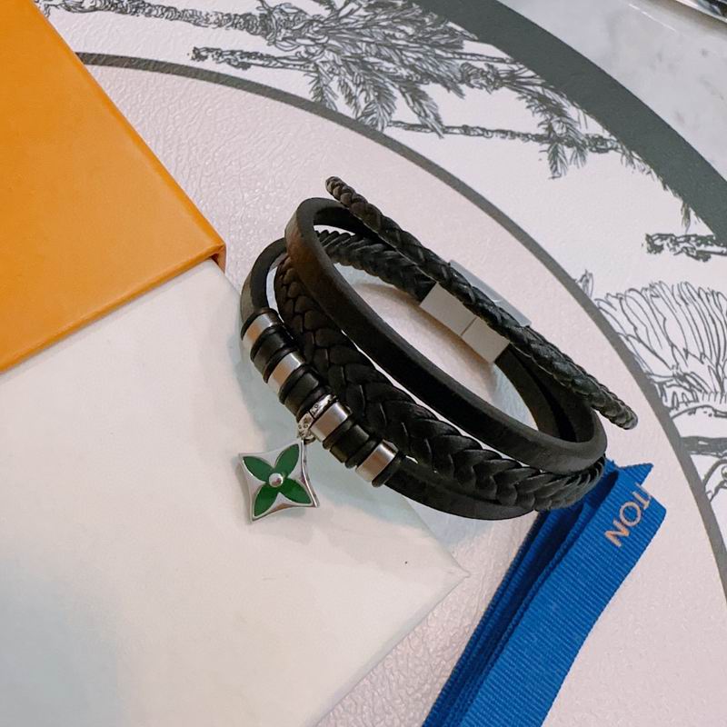 LV Bracelet 12yxx196 (6)
