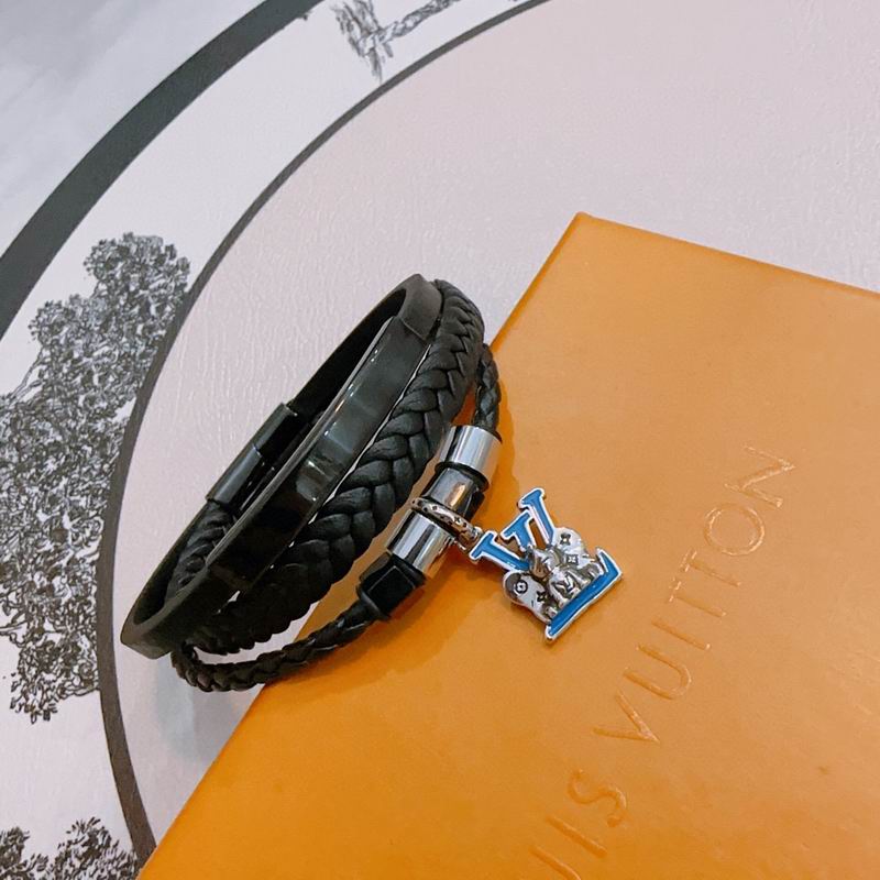 LV Bracelet 12yxx197 (6)
