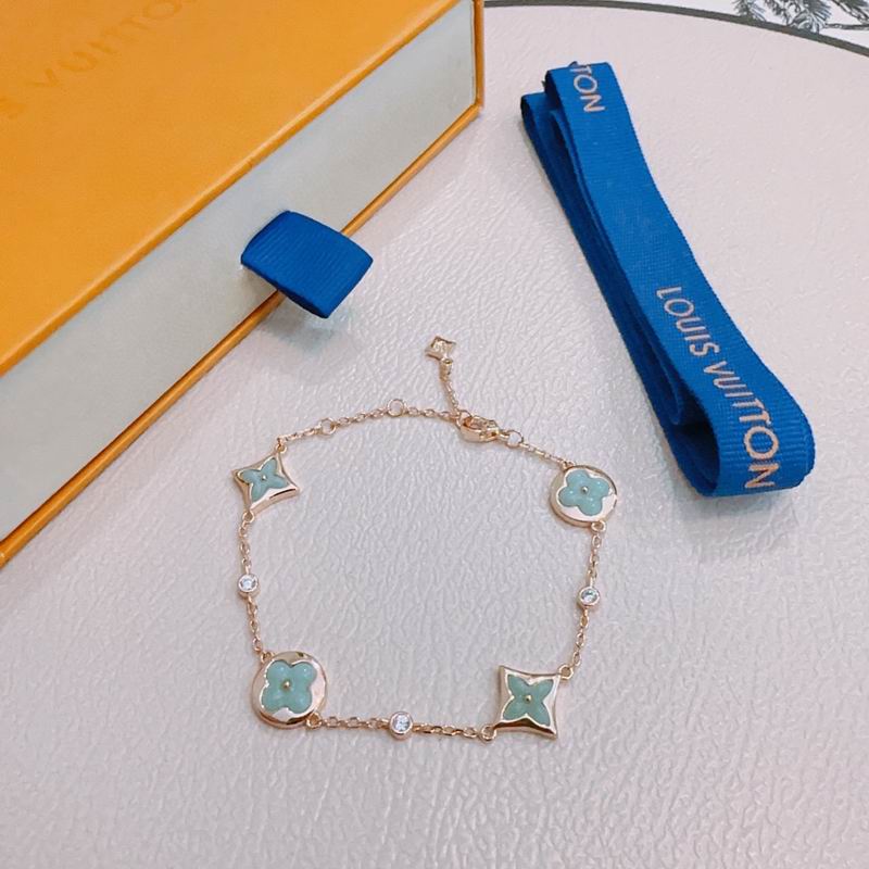 LV Bracelet 12yxx200 (6)
